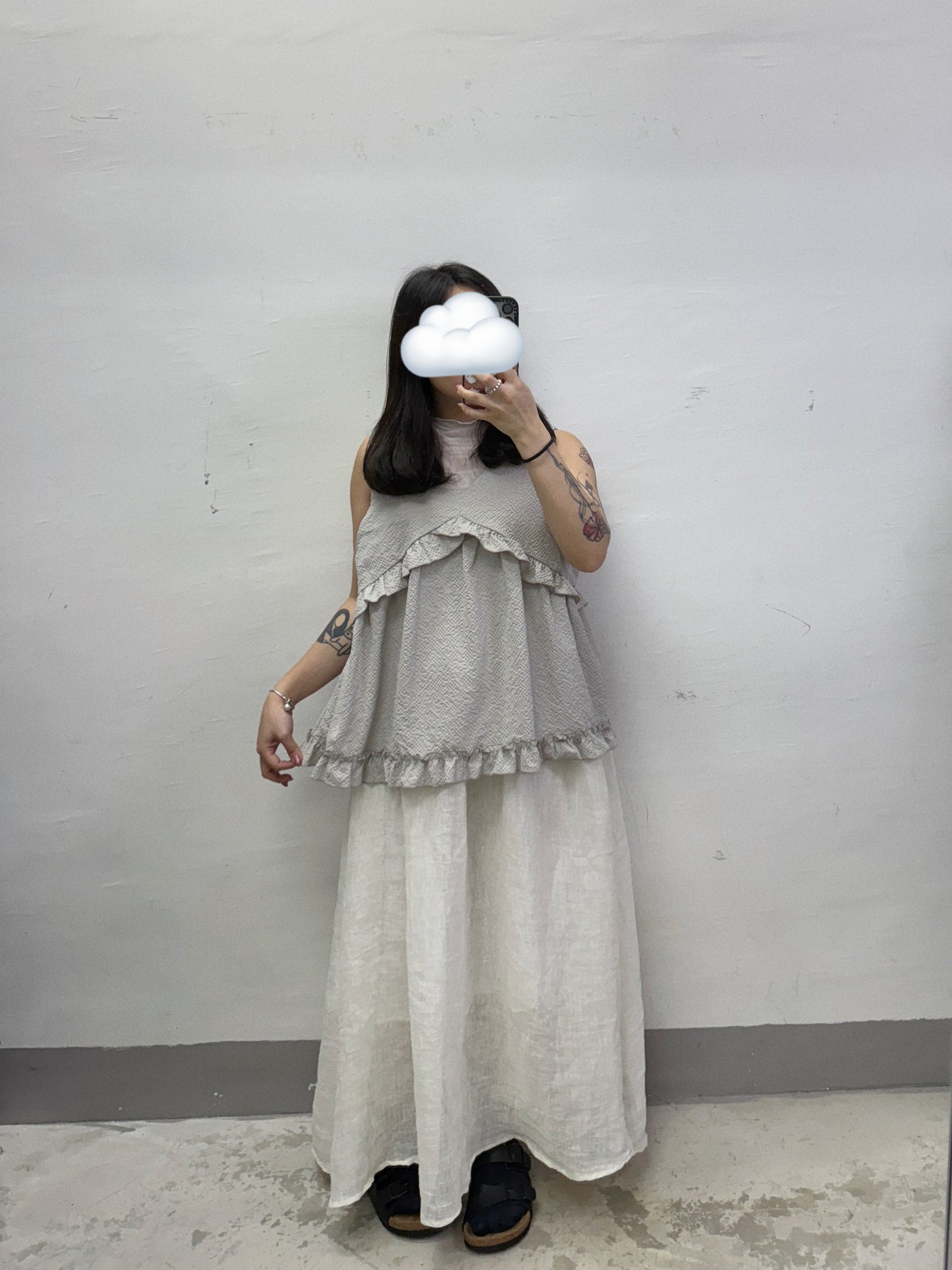 【SALE】v領ruffle外搭丨杏