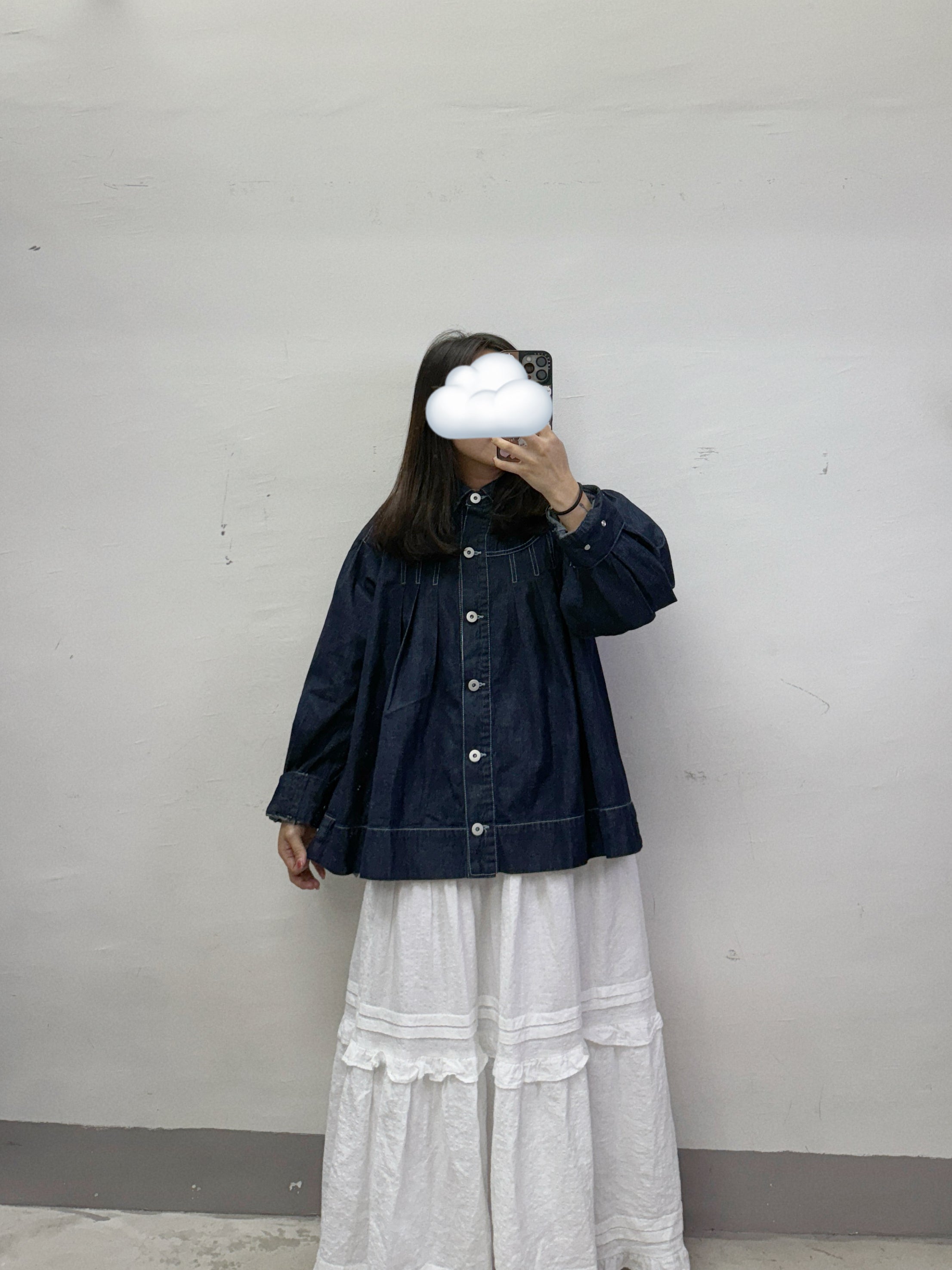 明線闊型反領牛仔外套