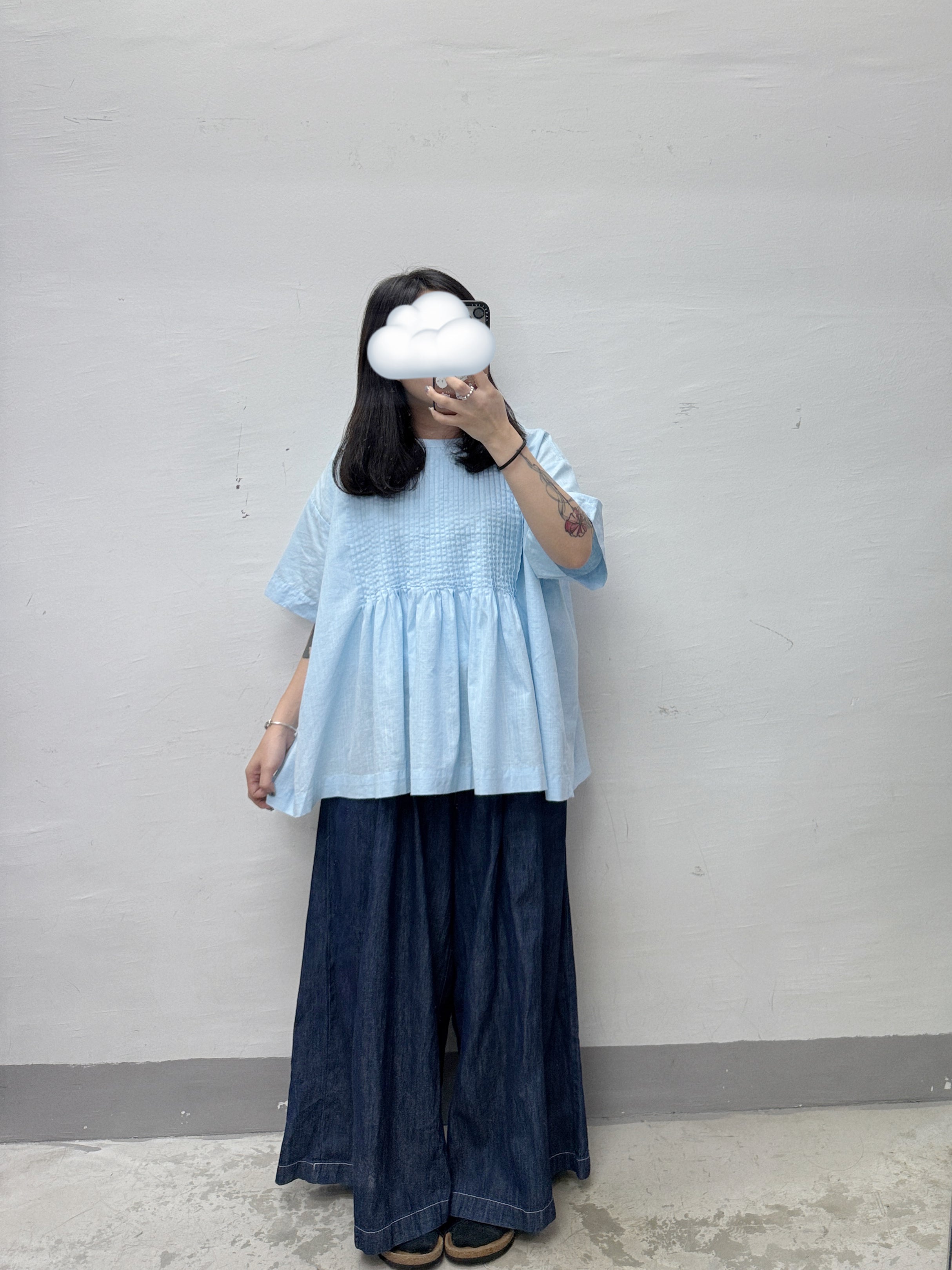 【SALE】麻質百褶紋top丨淺藍