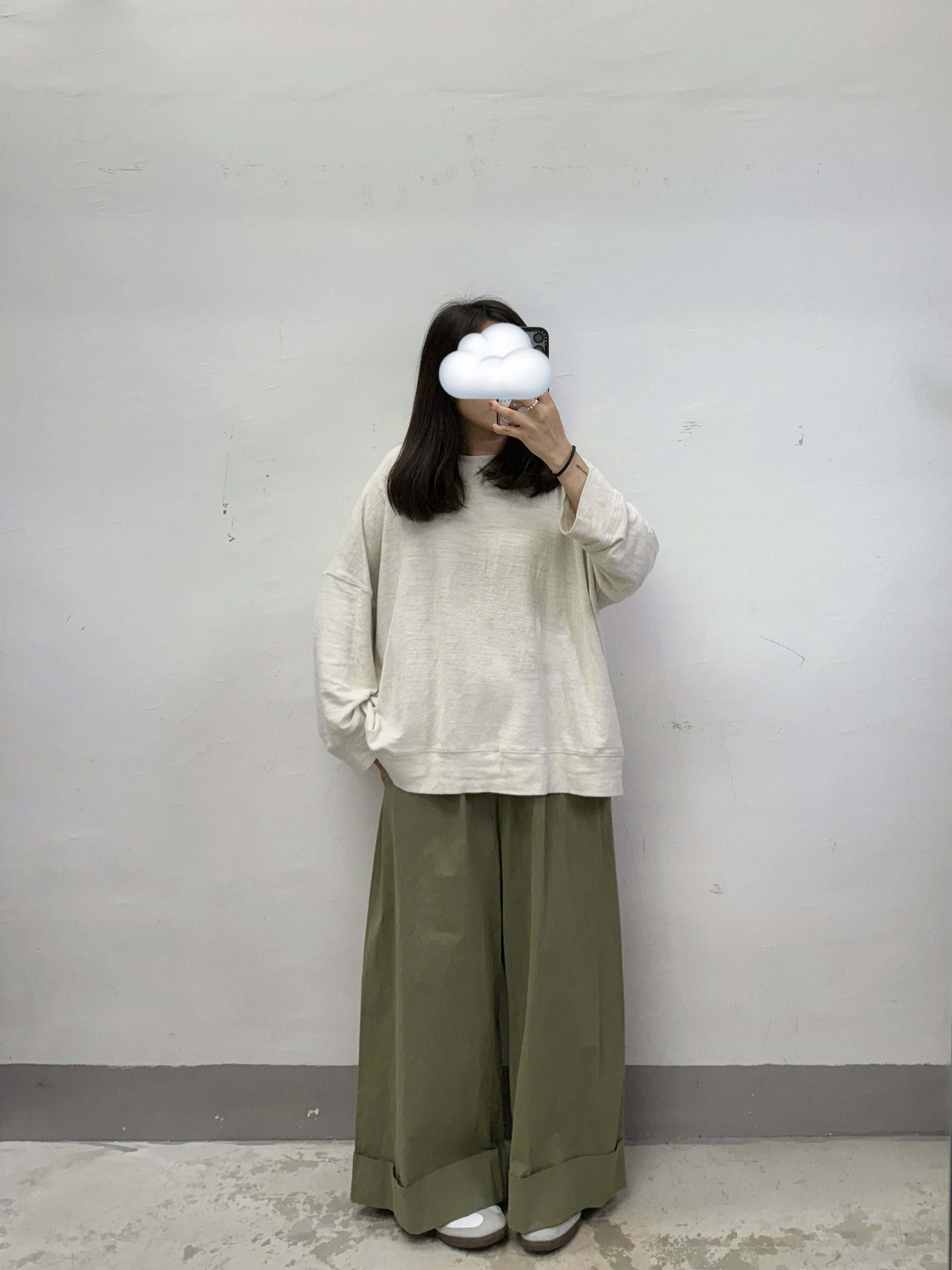 嗦嗦料褶腳闊褲丨軍綠