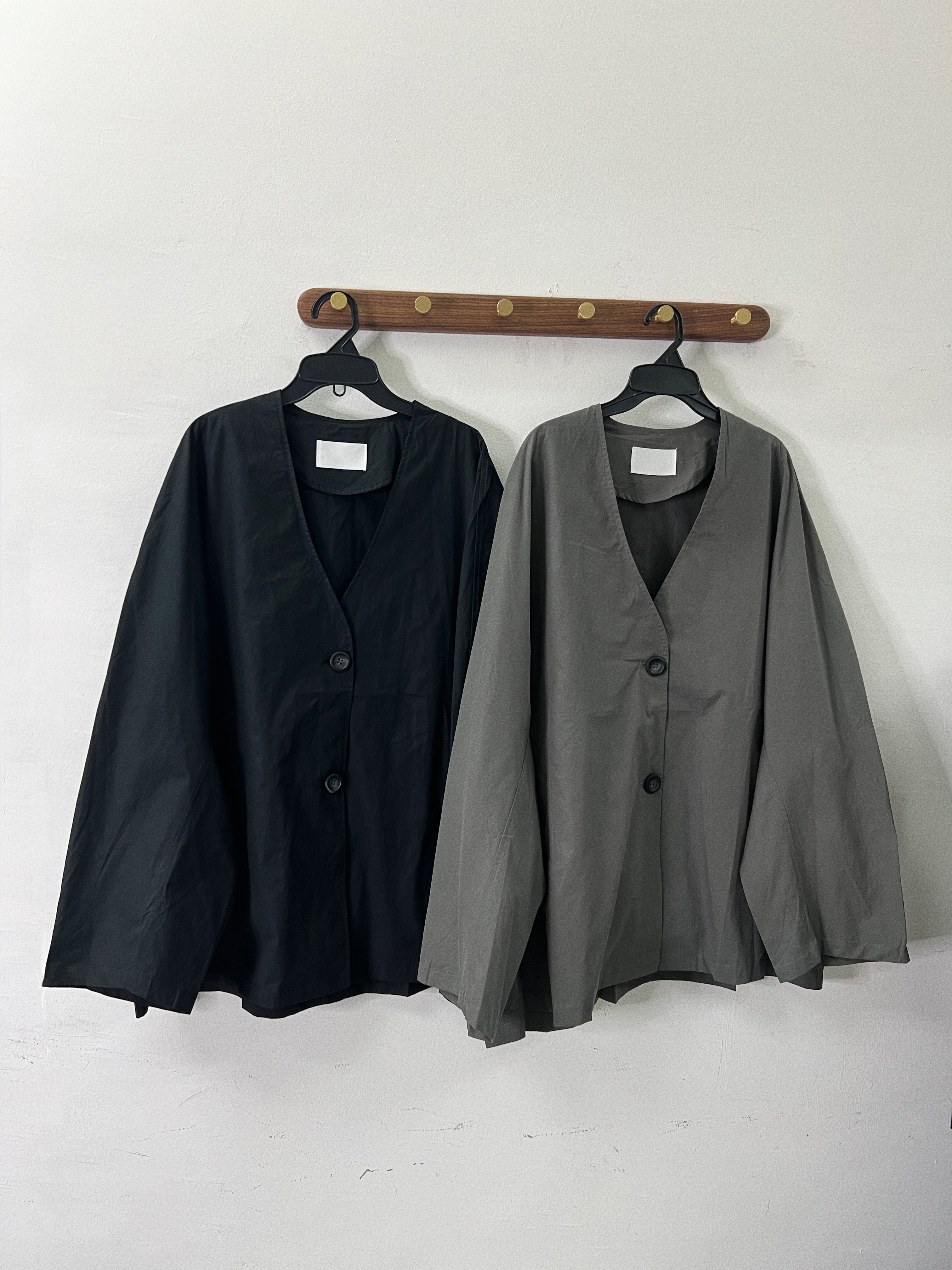 推!嗦嗦料V領外套｜灰