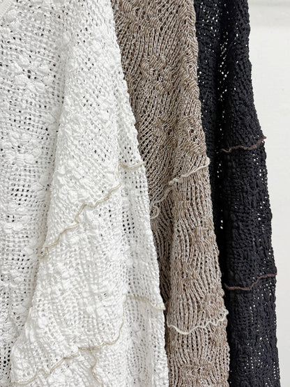 【SALE】花花紋綁帶闊袖網網外搭丨白 黑