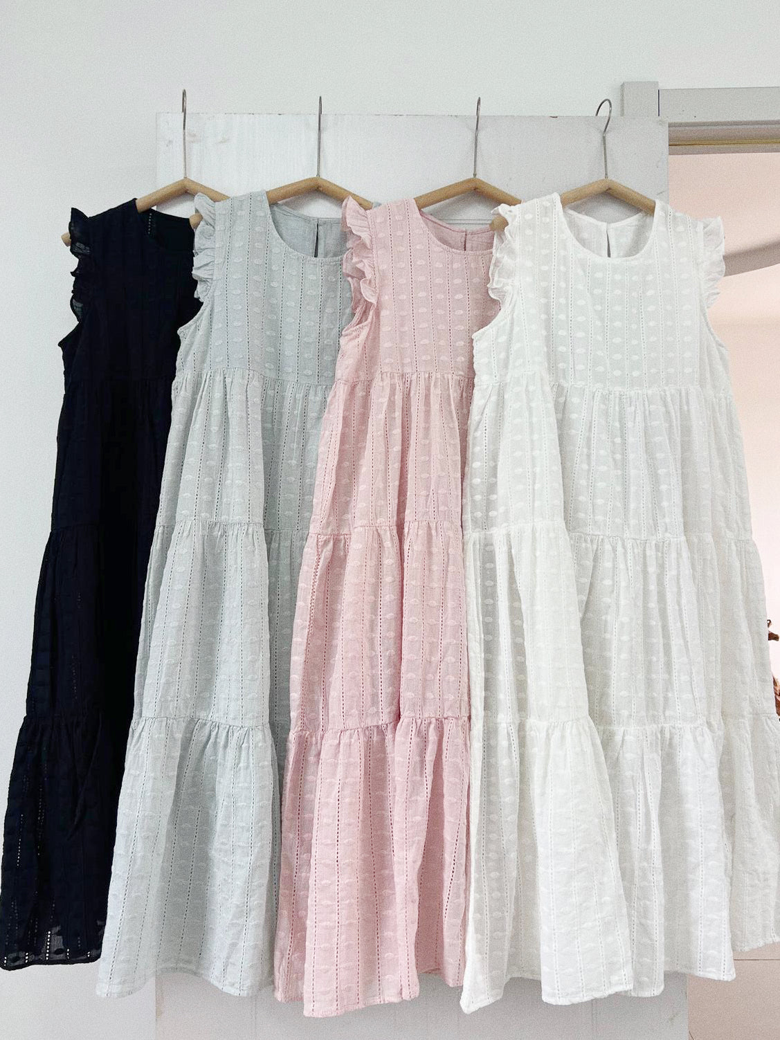 【SALE】點點紋飛飛袖ops丨灰藍 粉