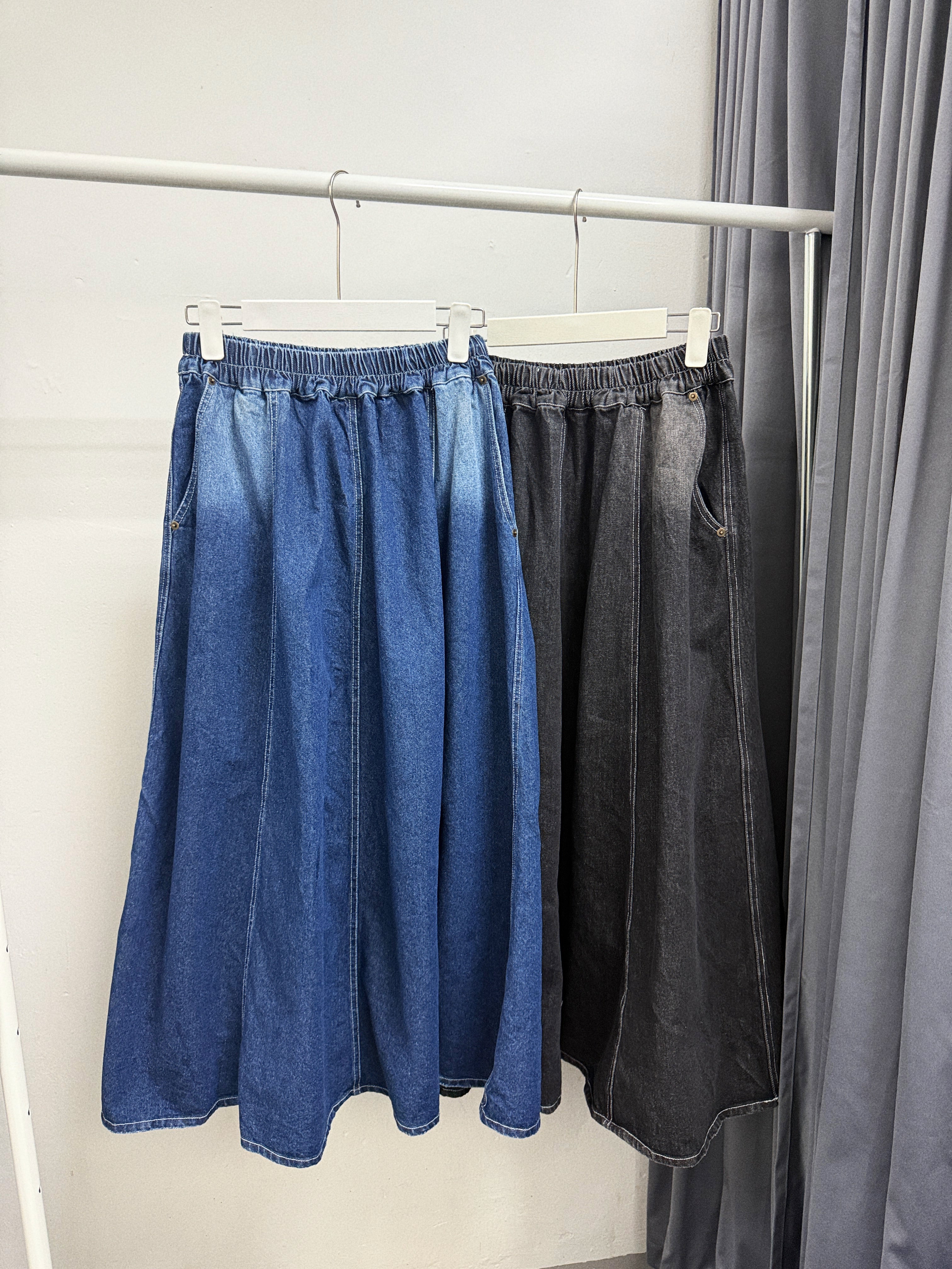 【SALE】全橡筋腰洗水色牛仔裙丨2 col