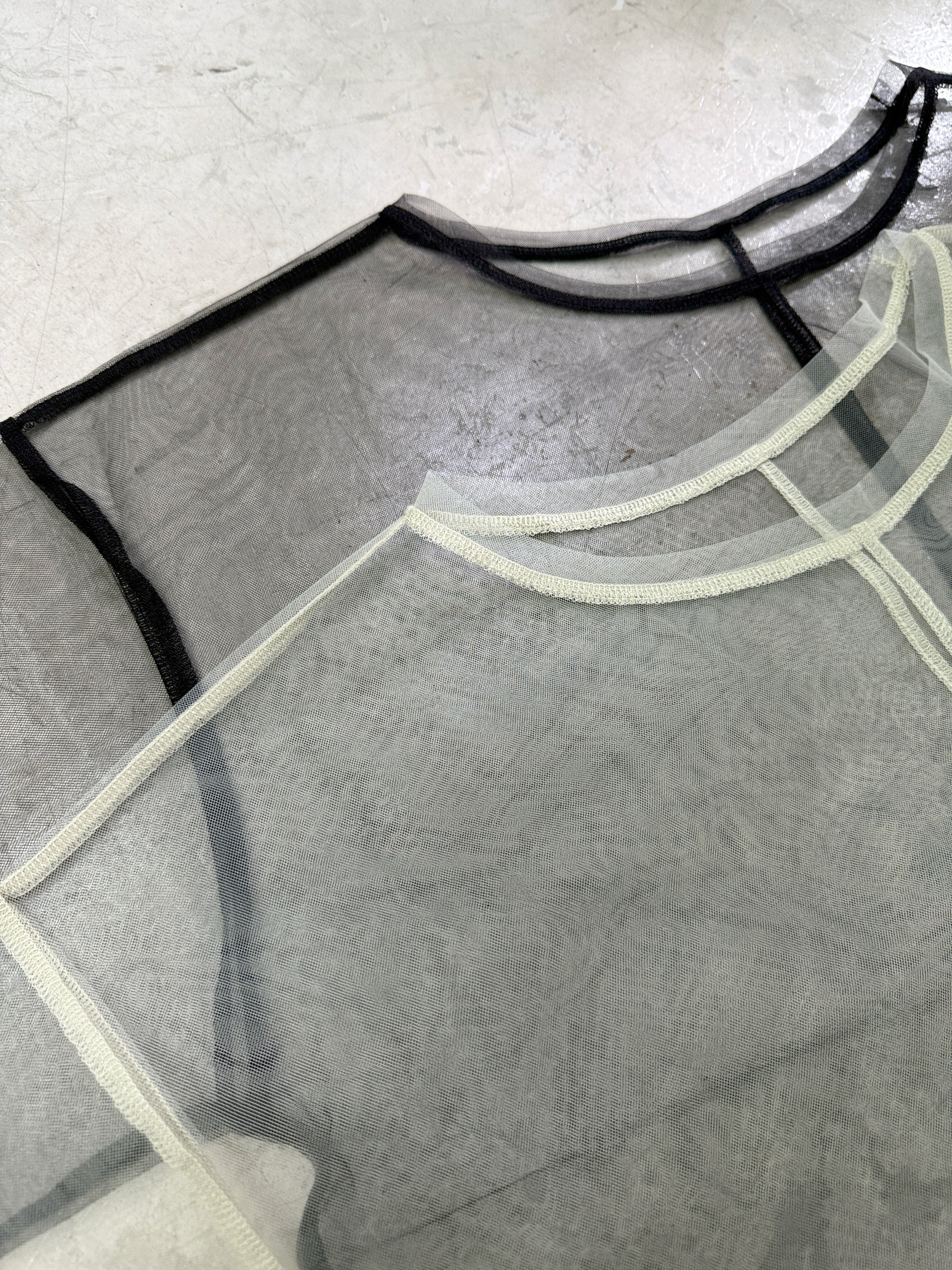 透紗外搭上衣丨2 col