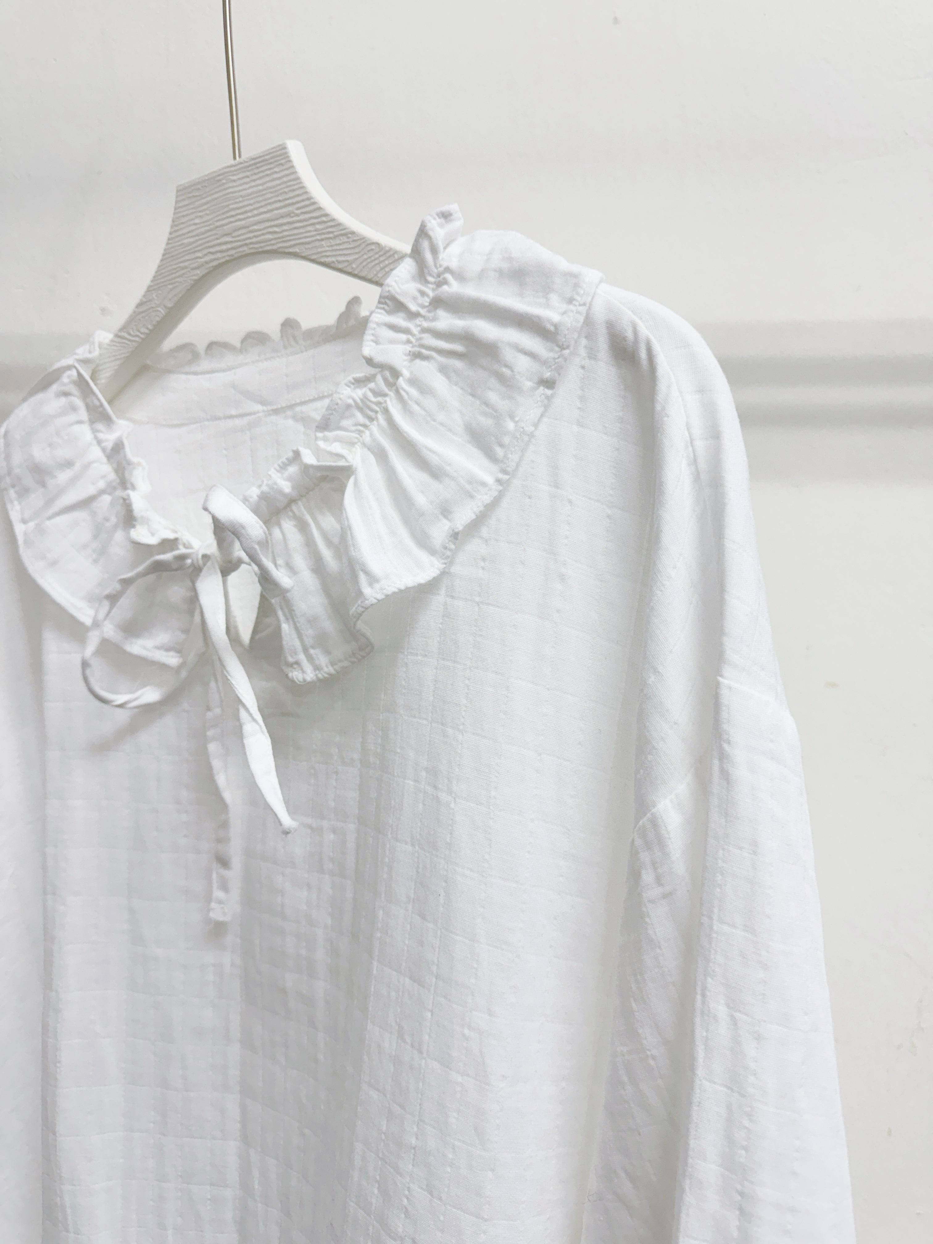 荷葉領暗格紋雙層下擺ruffle上衣