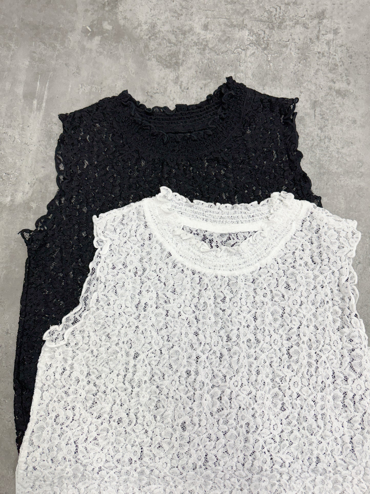 【新品優惠】ruffle領lace花紋背心丨2 col