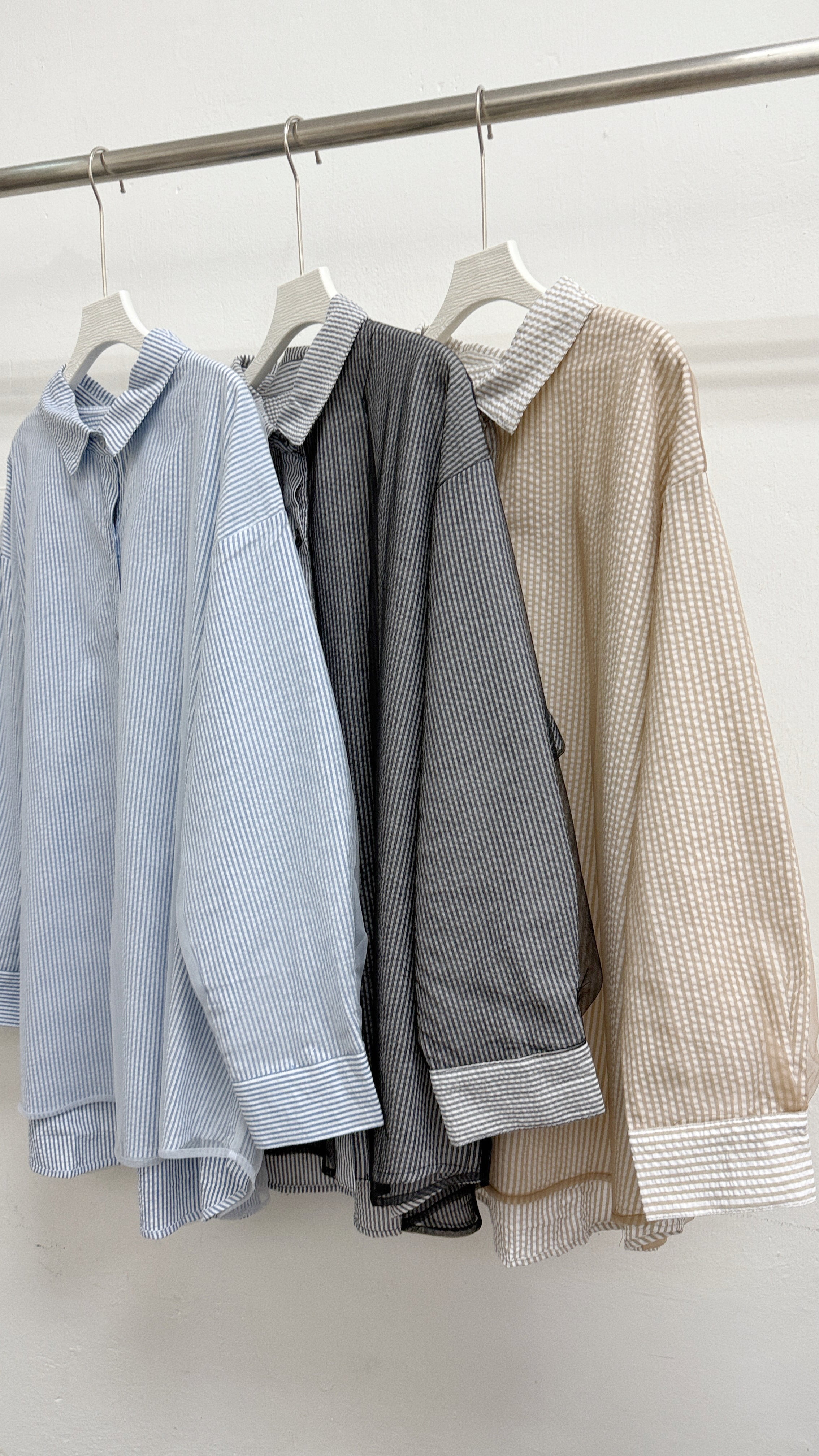 【SALE】條紋拼紗反領恤丨啡