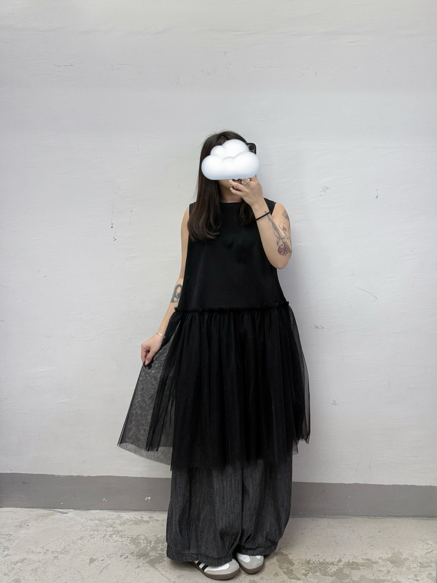 下擺拼紗圓領背心丨2 col