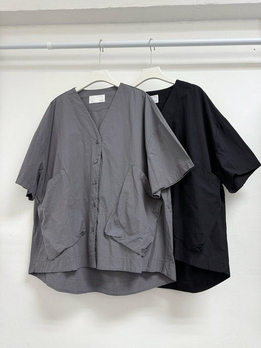 嗦嗦料大口袋v領top/外襯丨2 col