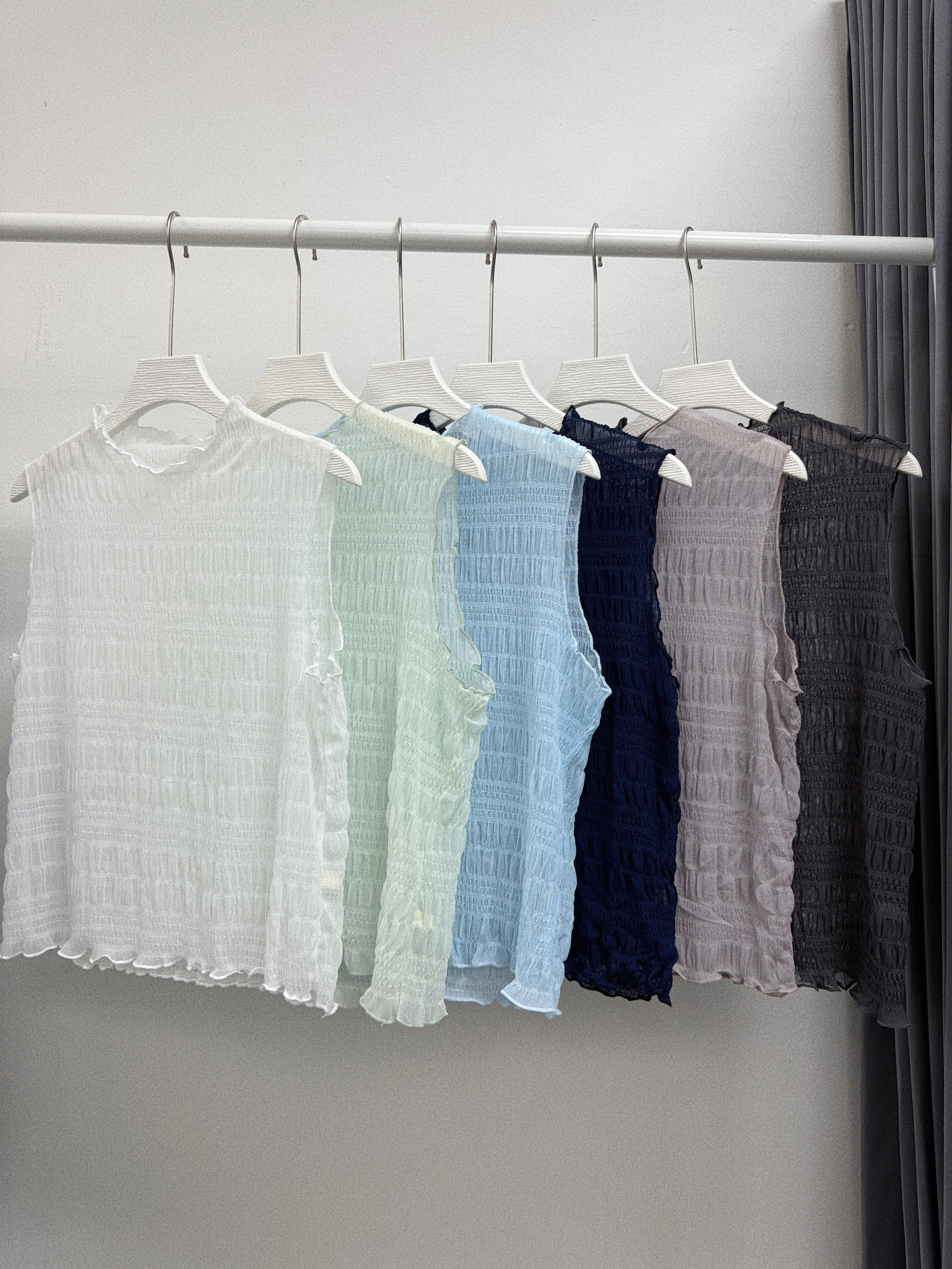 【SALE】暗格紋透透背心top丨淺藍 深藍