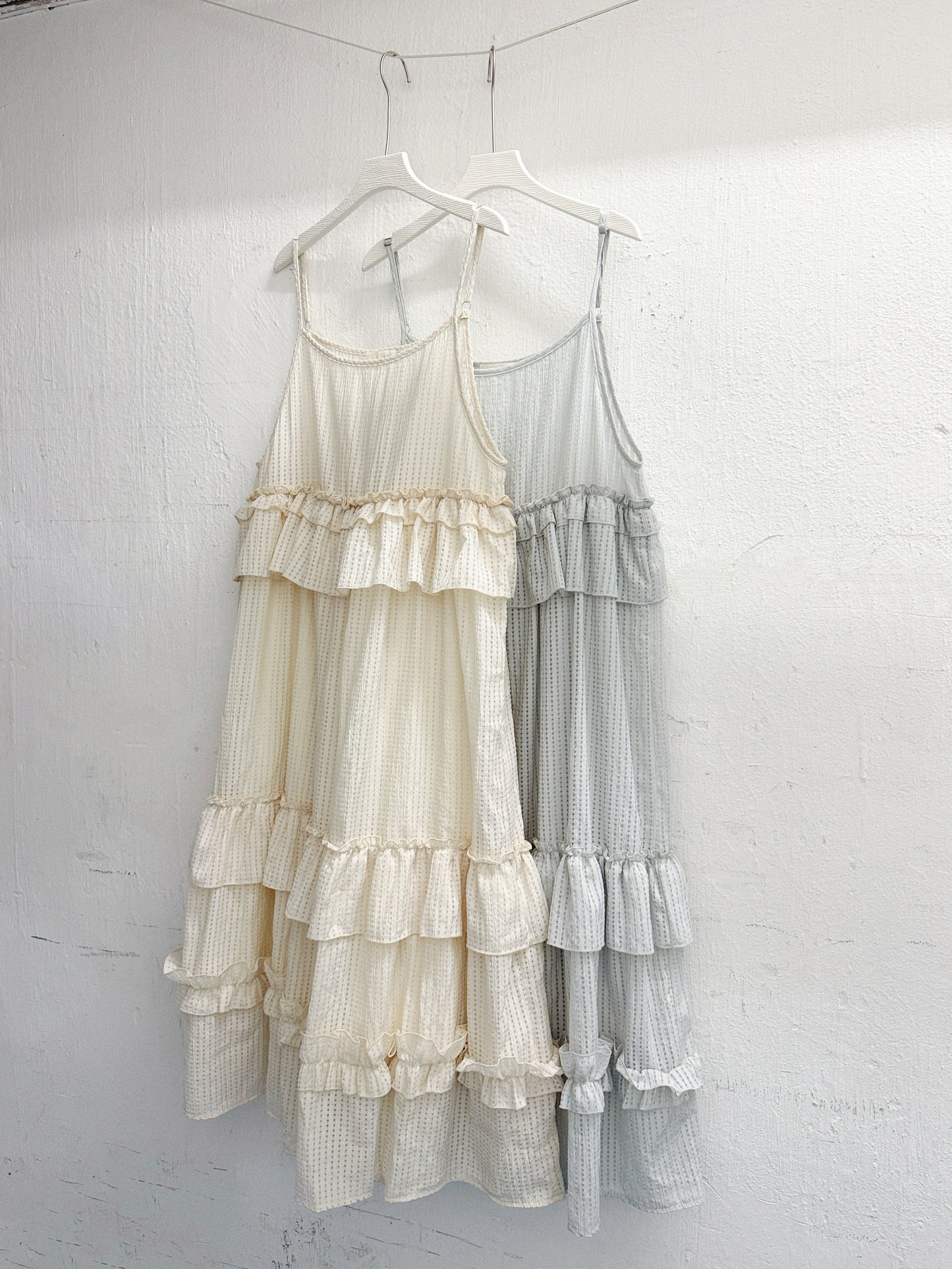 【SALE】格紋ruffle邊吊帶ops丨2 col