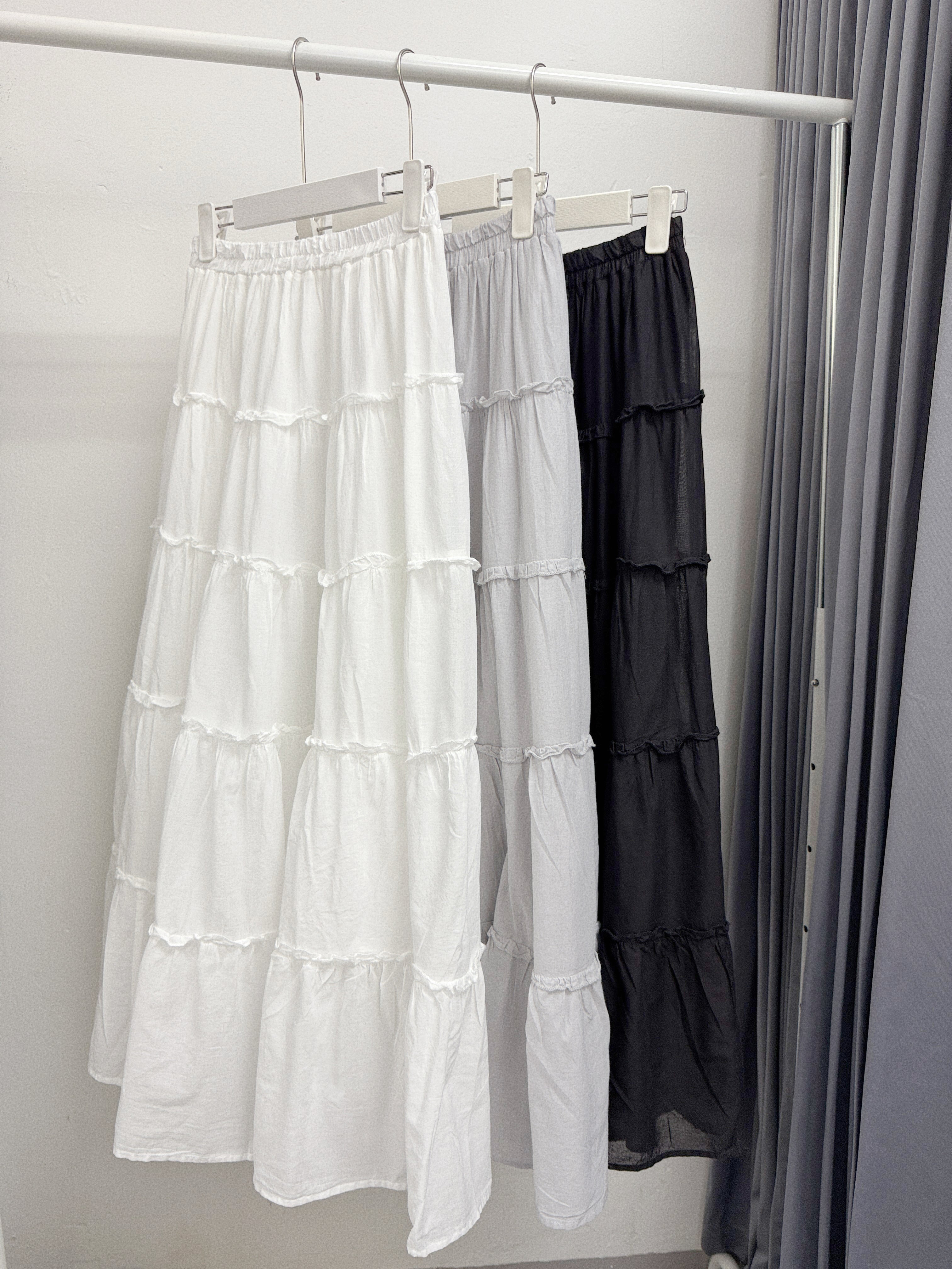 【SALE】薄身ruffle邊層層裙丨淺灰