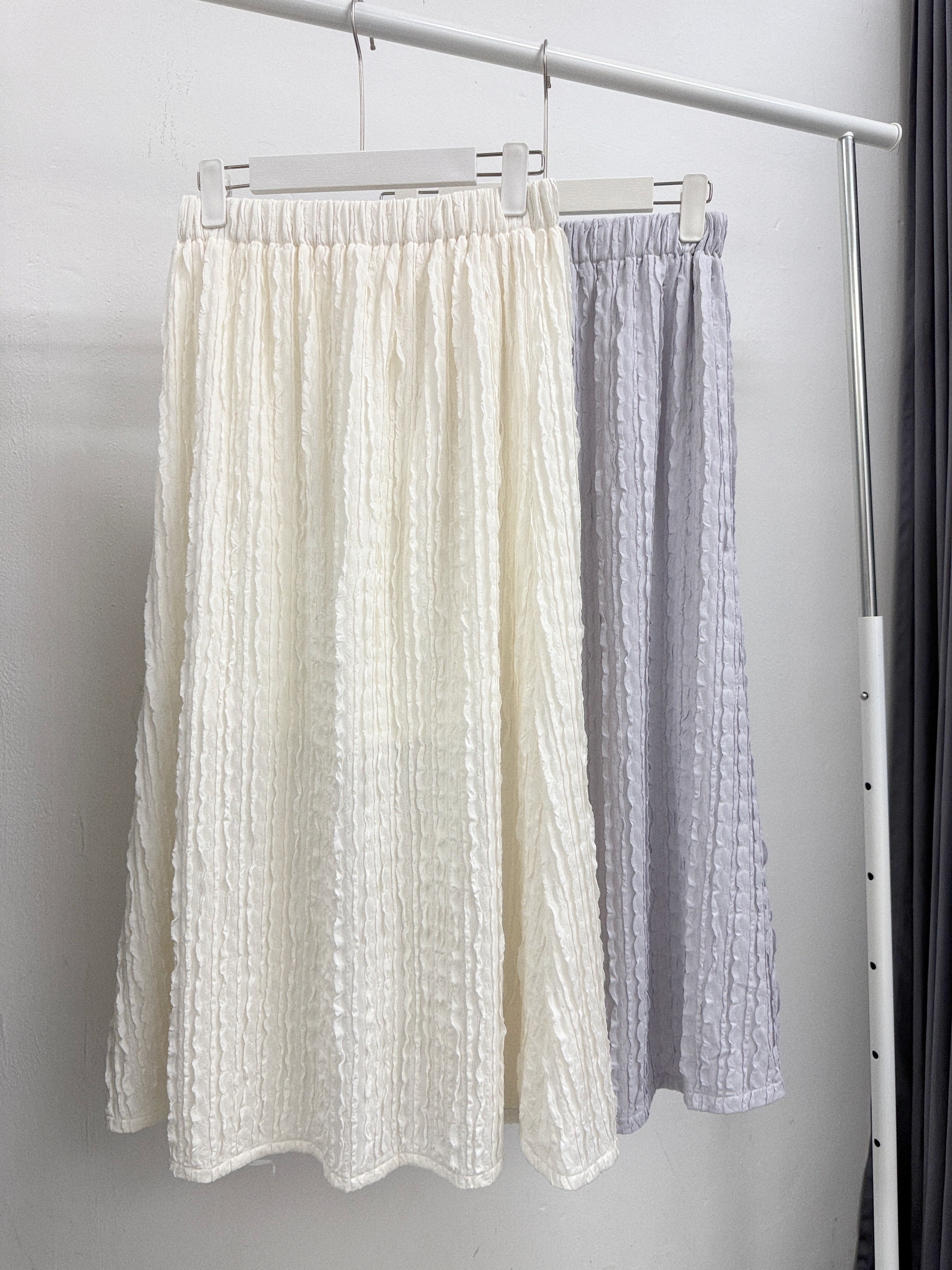 【SALE】皺褶半身裙丨米白